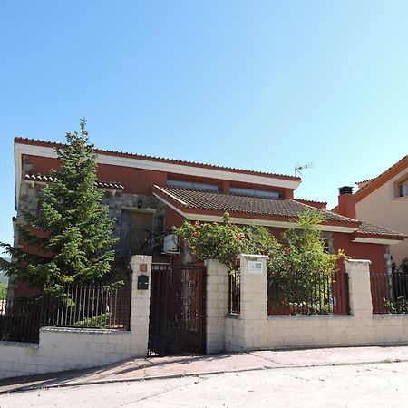 Sacedón Casa Rural Lago Azul מראה חיצוני תמונה